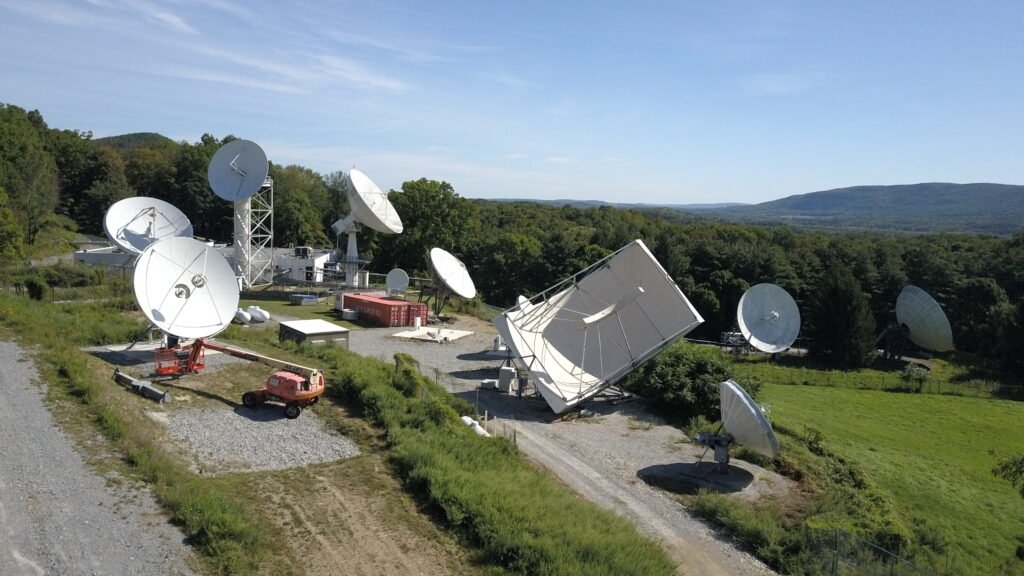 In addition to its array of medium and large-aperture antennas serving GEO, MEO and LEO satellites, the VVT site provides up to 36,000 s/f of colocation space in two buildings and open land for additional antennas.  These secure facilities are hardened by a 12 kV utility power service, six diesel generators and five UPS systems – all within a perimeter security fence with controlled access and monitored with CCTV video surveillance.